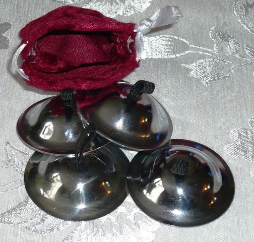 Nuevos crótalos profesionales, sonido limpio y fino $130 el juego