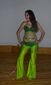 Ameyali luce nuestra fajilla verde esmeralda en satin bordado.