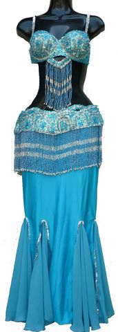 Traje arcos turquesa-plata $1600, falda $360