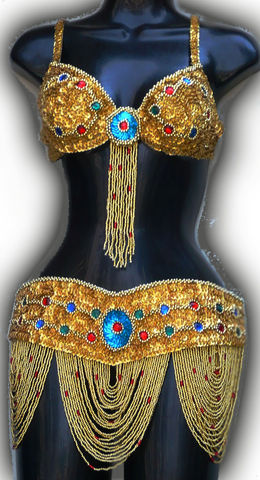 Traje oro columpios $1600